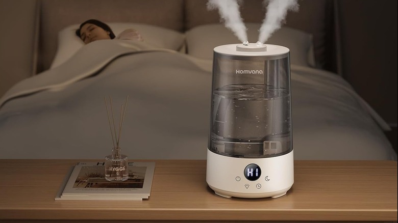 Homvana 3.6L Cool Mist Humidifier on a table in a bedroom