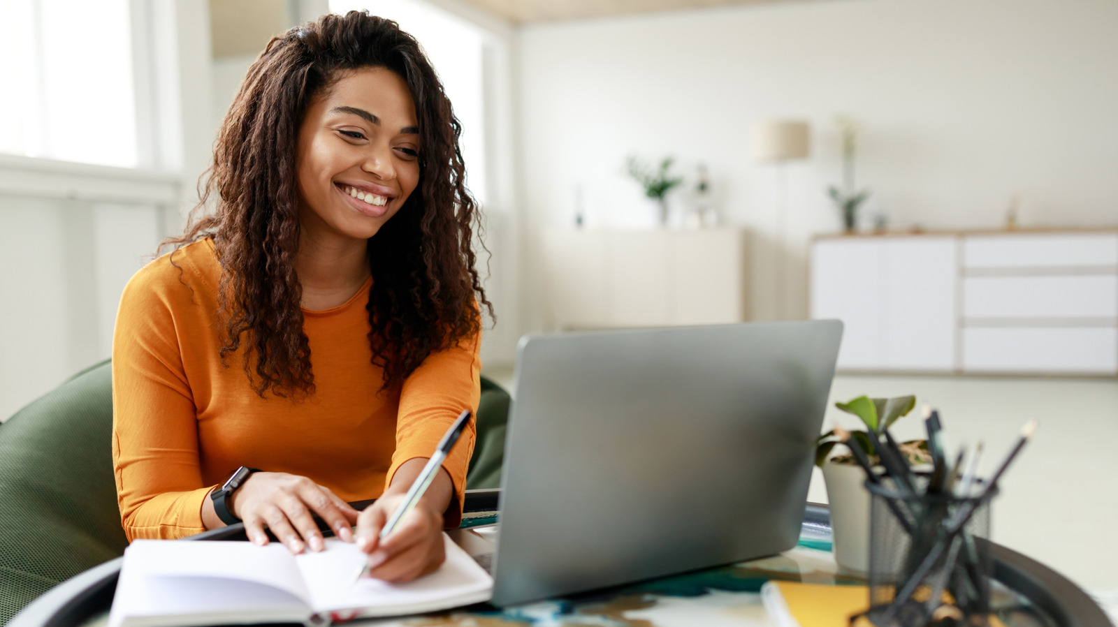 10 Costco Furniture Products You Can Outfit Your Whole Home Office In
