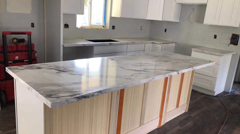 Cloud vein kitchen island counter