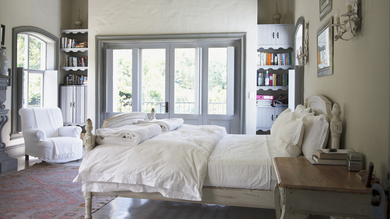 Opened bedroom with natural light