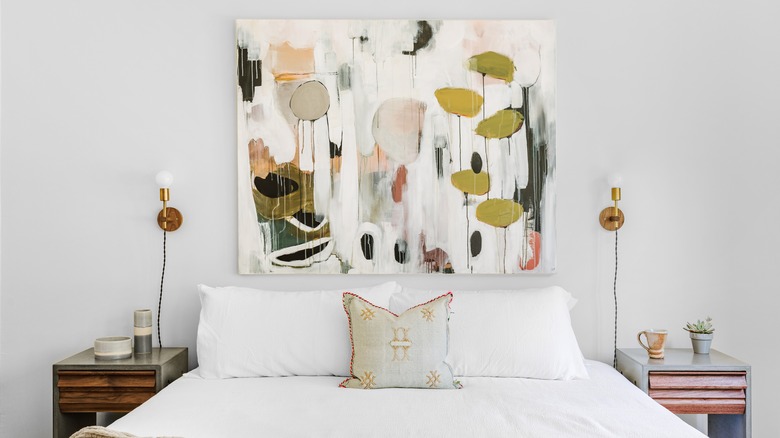 Abstract wall art bedroom