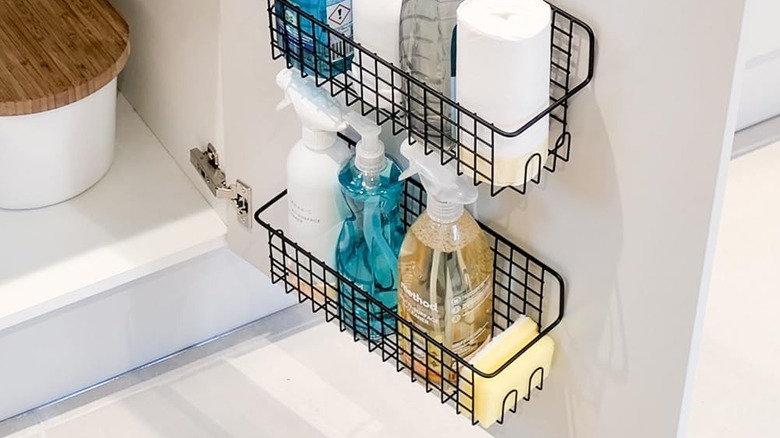 Cleaning products in a wire holder