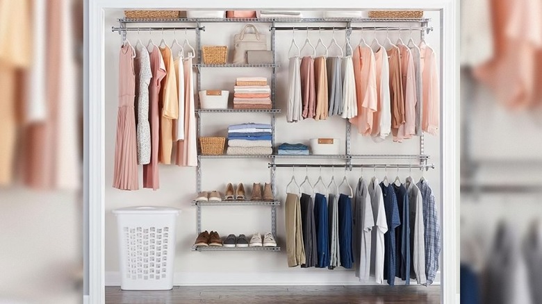 Rubbermaid Deluxe Adjustable Closet Kit
