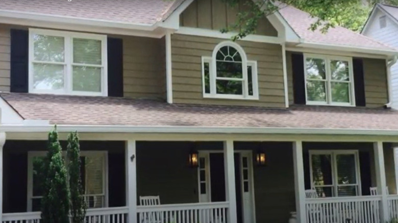 modern colonial home