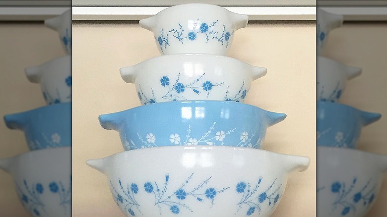 Pyrex Cinderella Blue Dianthus mixing bowls.