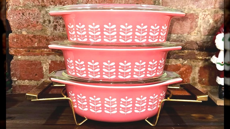 Pink stems pyrex cassaroles