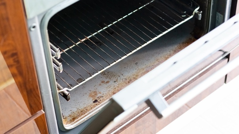 rusty oven 