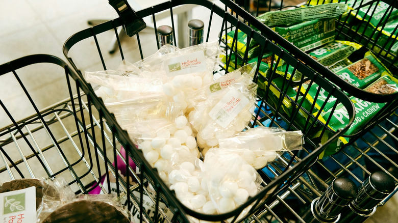 Wire basket storage in freezer