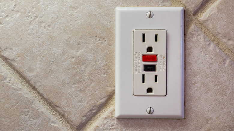 Traditional electrical outlet