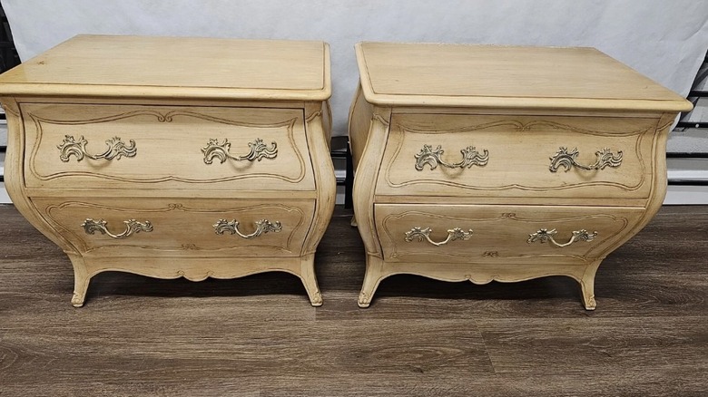 Pair of vintage Henredon French Country whitewash bombe nightstands