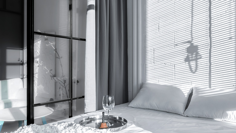 Interior window near bed