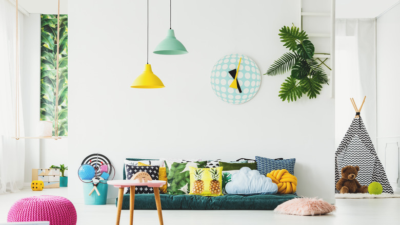 kid's playroom