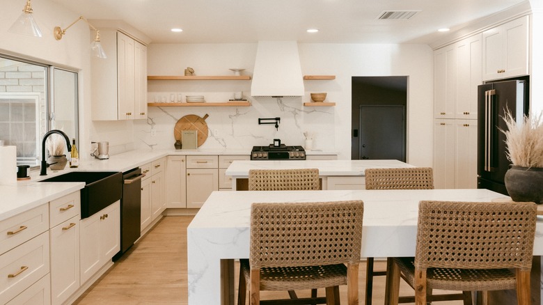 double island kitchen