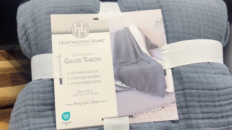 Soft sherpa gauze throw from Aldi
