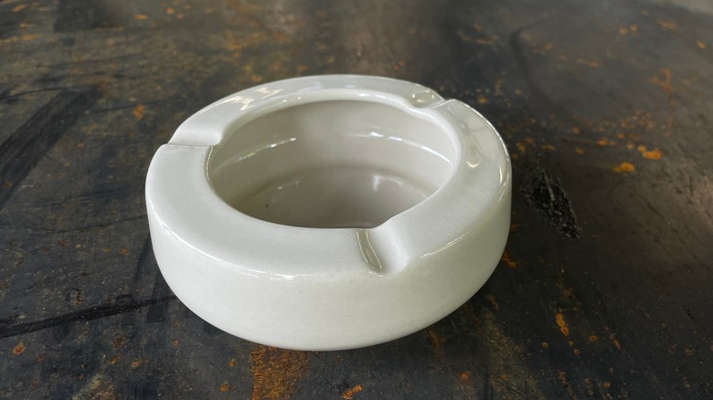 a white empty ashtray