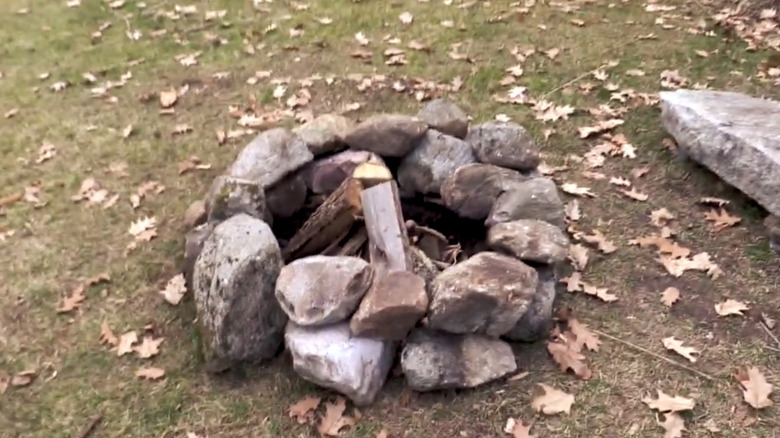 Stones placed in a circle to make a fire pit