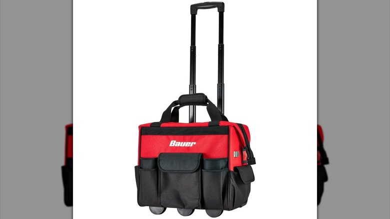 Bauer's 18-inch Roller Tool Bag