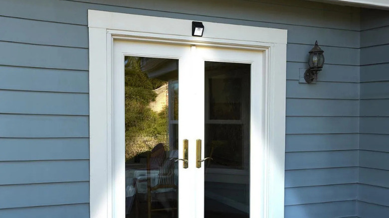 The 115 Lumen Wall-Mount Security Light from Bunker Hill Security