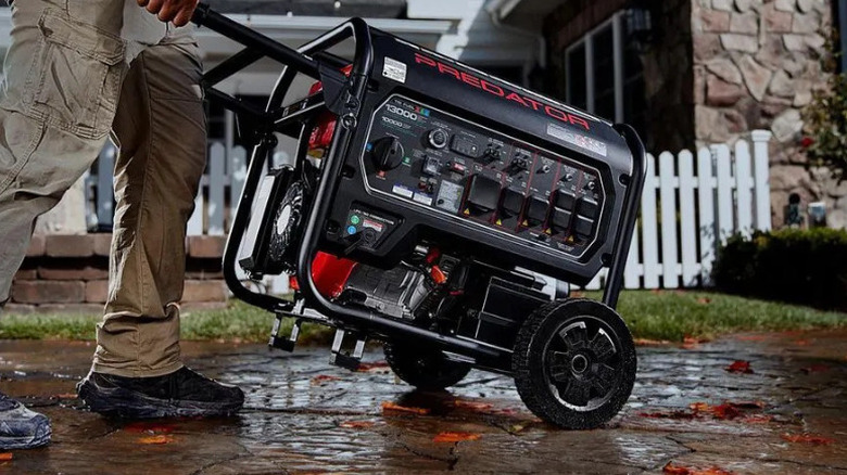 Predator's 13,000 Watt Tri-Fuel Portable Generator