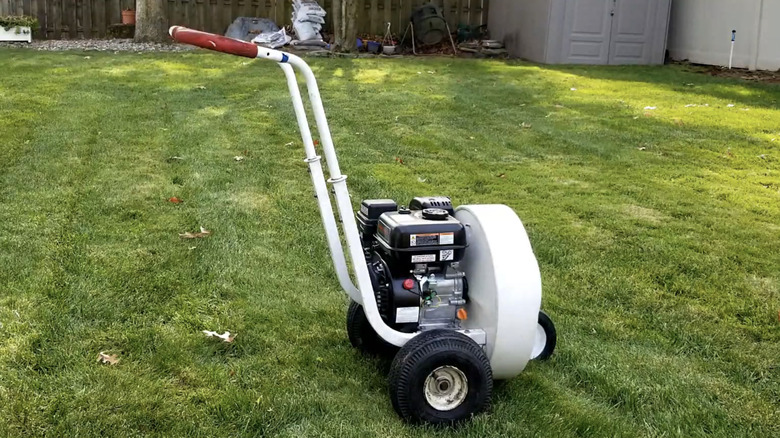 Predator's 6.5 HP (212cc) OHV Horizontal-Shaft Gas Engine