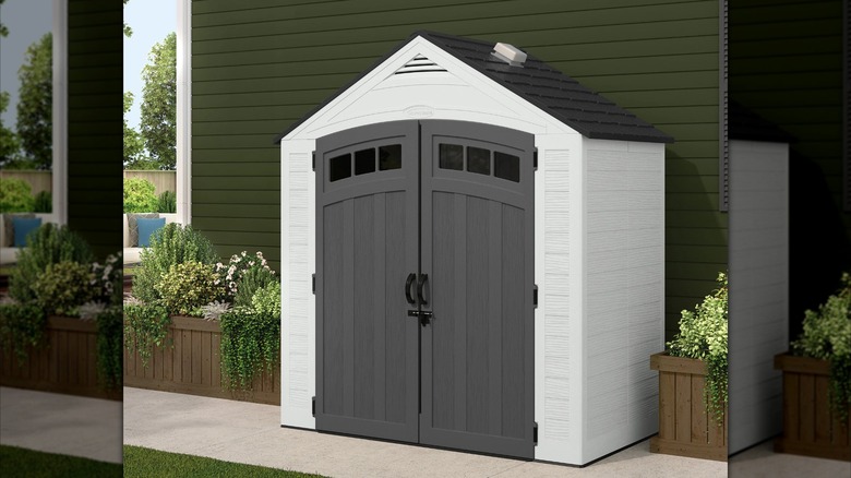 Suncast 7-ft x 4-ft Vista Off-white Resin Storage Shed