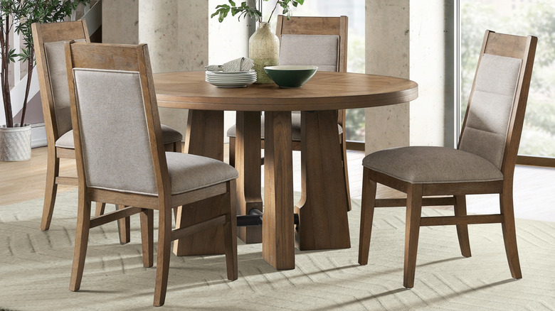 The Landmark Dining Collection