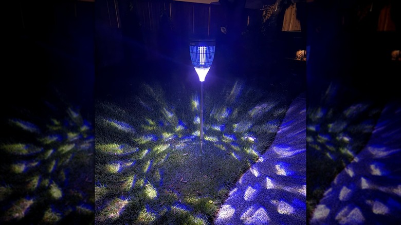 PhatroyYee's Solar Bug Zapper