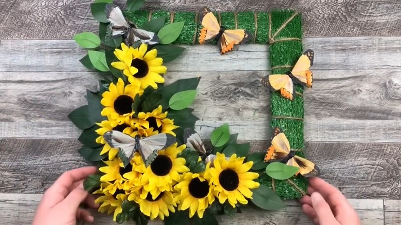 Wreath frame made of Dollar Tree turf