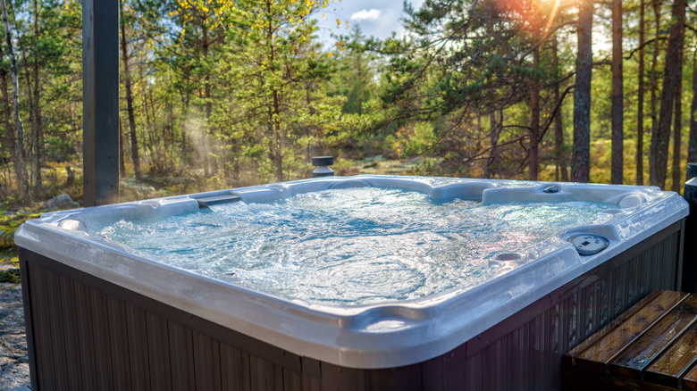 A hot tub in backyard