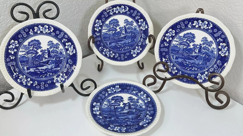 Spode Tower Blue dessert plate set with metal stands
