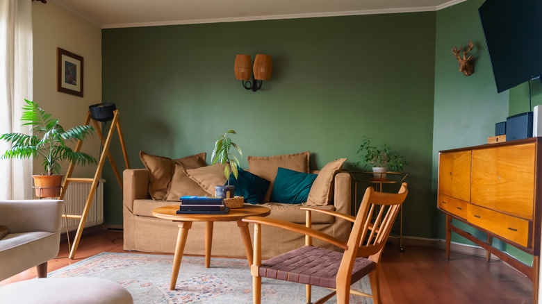 Green living room.