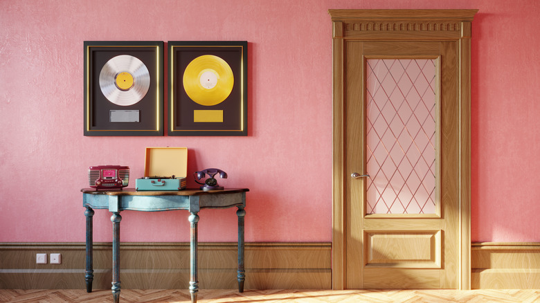 A vintage living room.