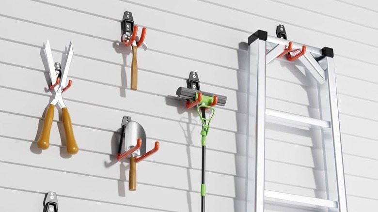Tools hanging from QcoQce hooks