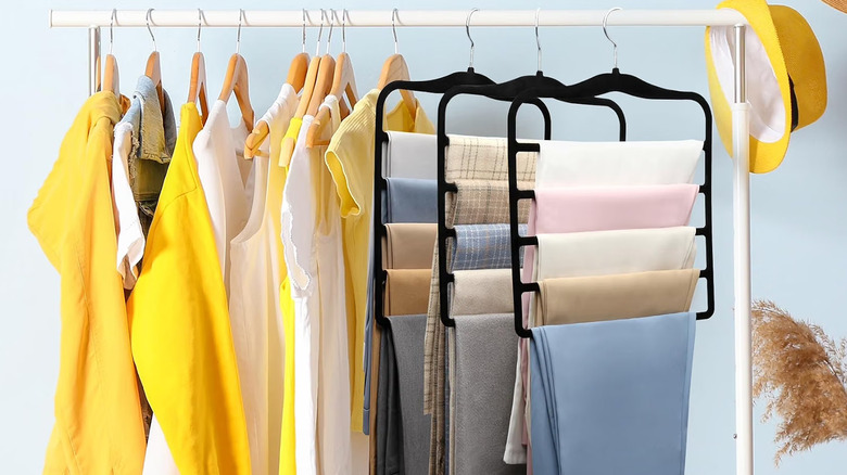 JUUBAOOPN's Closet Pants Hangers on a clothes rail