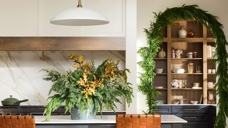 Evergreen decor in kitchen