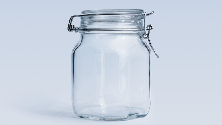 Clamp jars