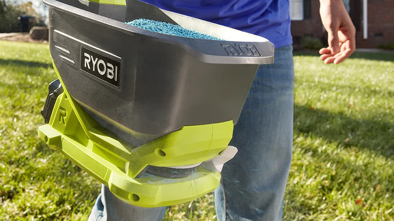Ryobi's 18V One+ Power Spreader