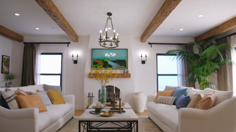 Living room with wooden beams on the ceiling