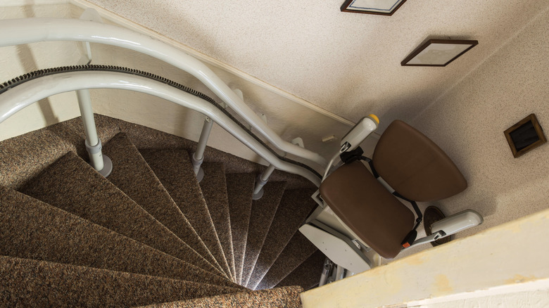 Lift for home staircase