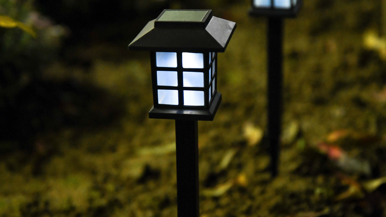 Solar lantern-style stake lights