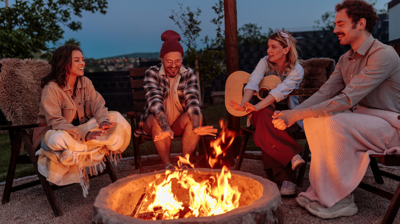 Fire pit with seating