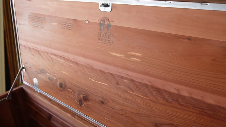 Vintage Lane cedar chest