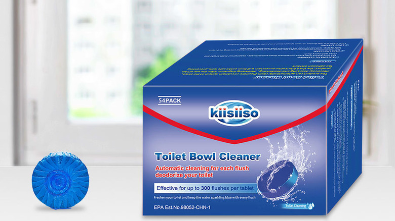 KIISIISO advertisement with the bottles on top of a toilet