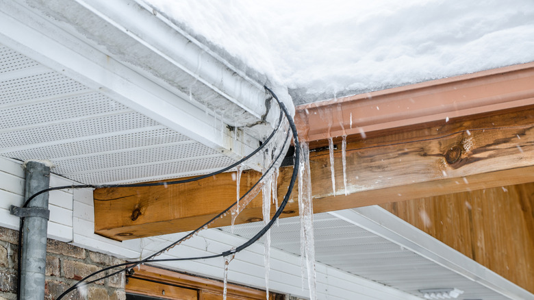 Close up of ice dams on roof