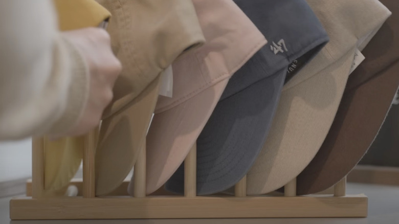 IKEA OSTBIT holding baseball caps