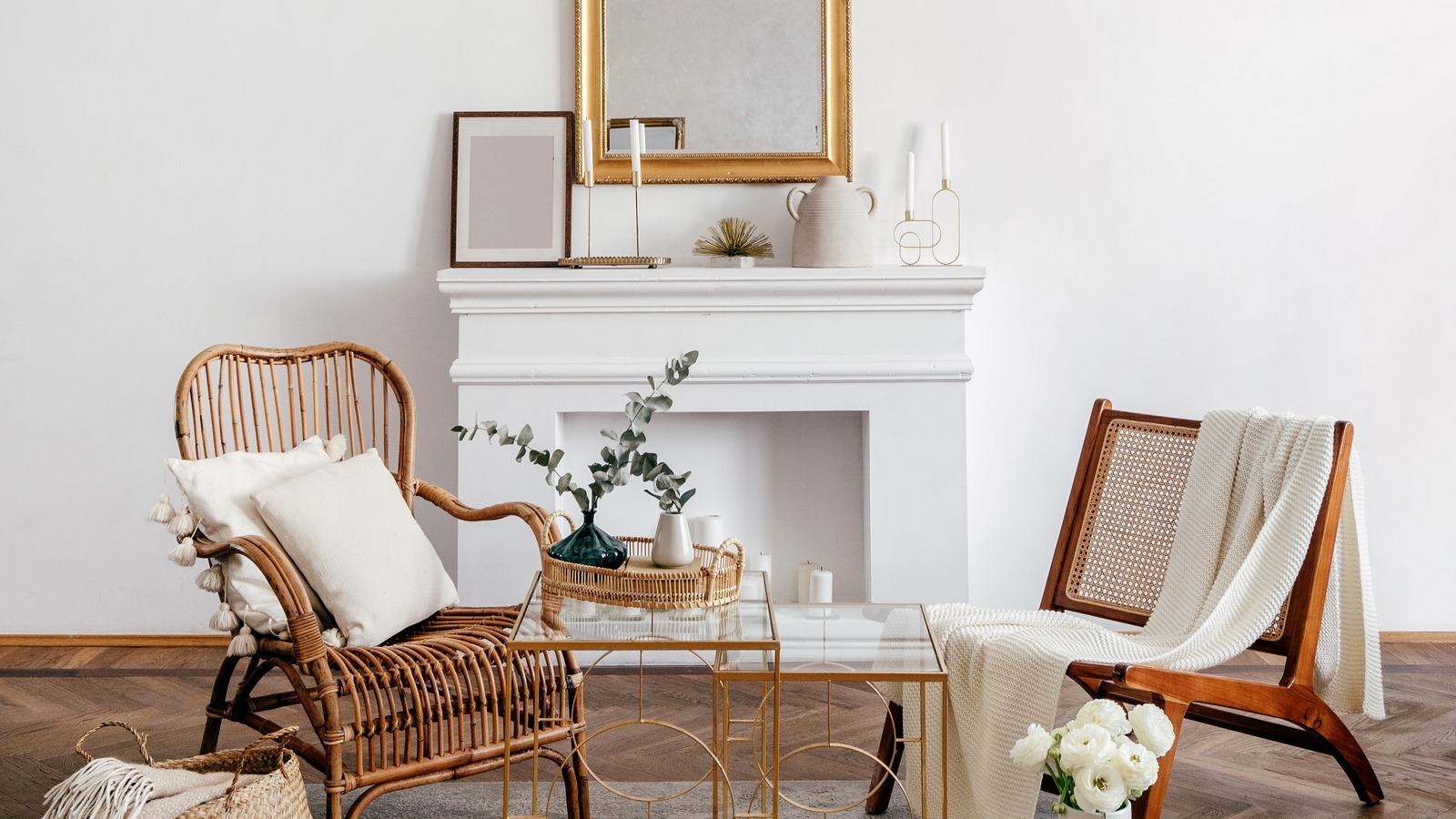 12 Stunning Mantel Decor Ideas That Will Take Your Space To The Next Level