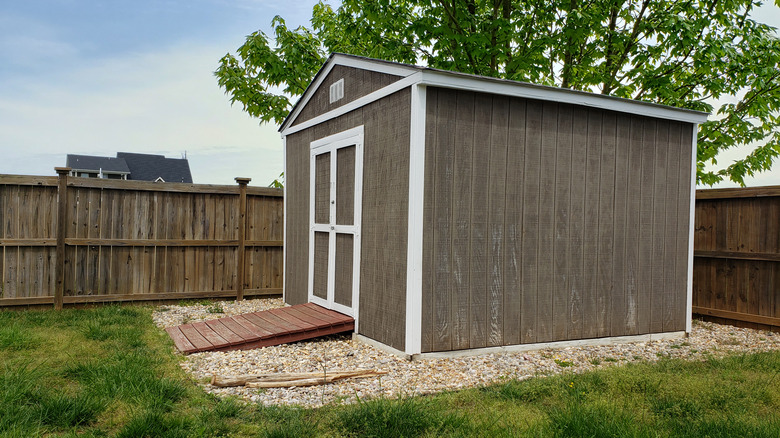 Prefabricated DIY shed double doors 