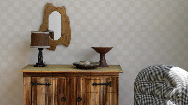 Checkered wallpaper in sitting area