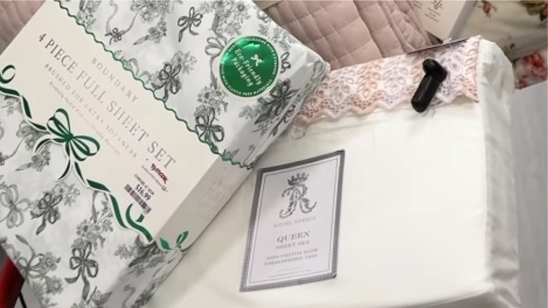 floral sheets in cart