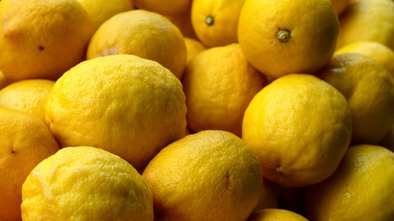 Pile of lemons